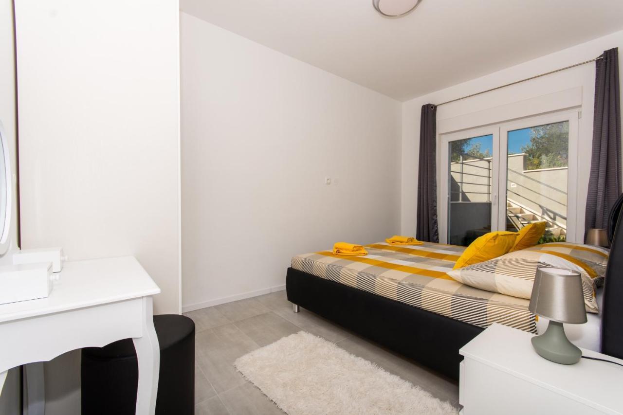 Apartment Julia トロギール エクステリア 写真